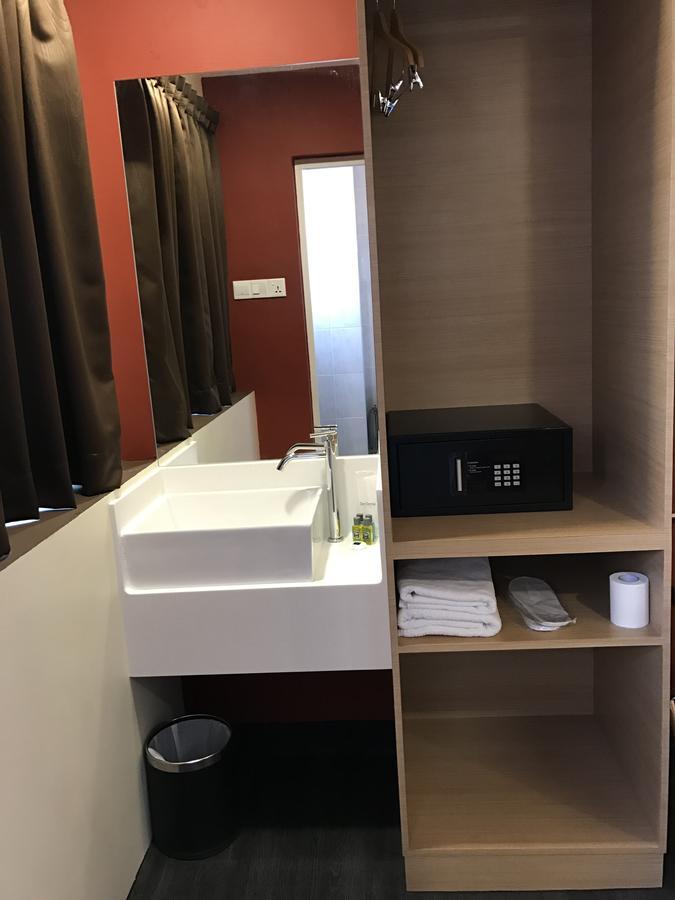 L Hotel at 51 Desker Singapore Eksteriør bilde