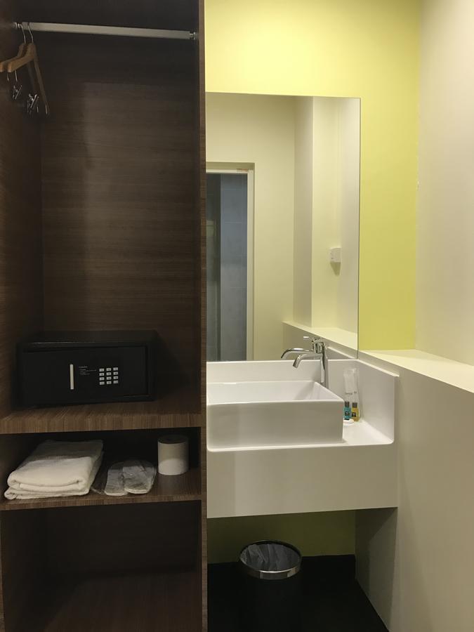 L Hotel at 51 Desker Singapore Eksteriør bilde