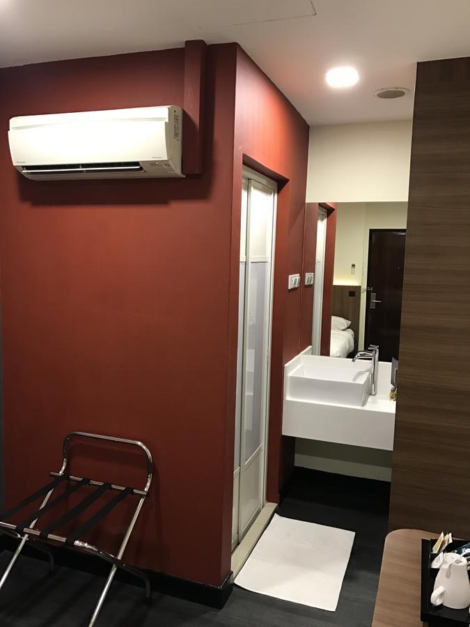 L Hotel at 51 Desker Singapore Eksteriør bilde